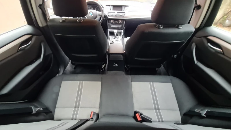 BMW X1, снимка 6 - Автомобили и джипове - 53175530