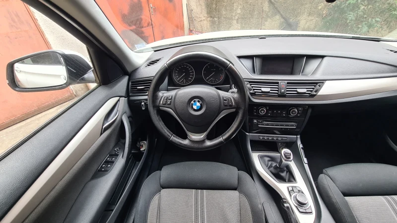 BMW X1, снимка 8 - Автомобили и джипове - 53175530