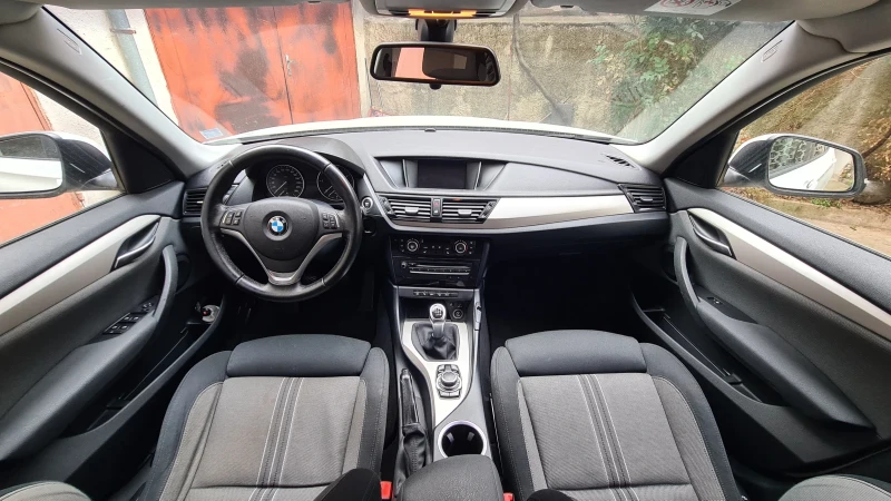 BMW X1, снимка 5 - Автомобили и джипове - 53175530