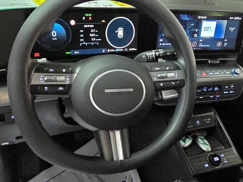 Hyundai Kona  Standard E-Value+ , снимка 9 - Автомобили и джипове - 56657536