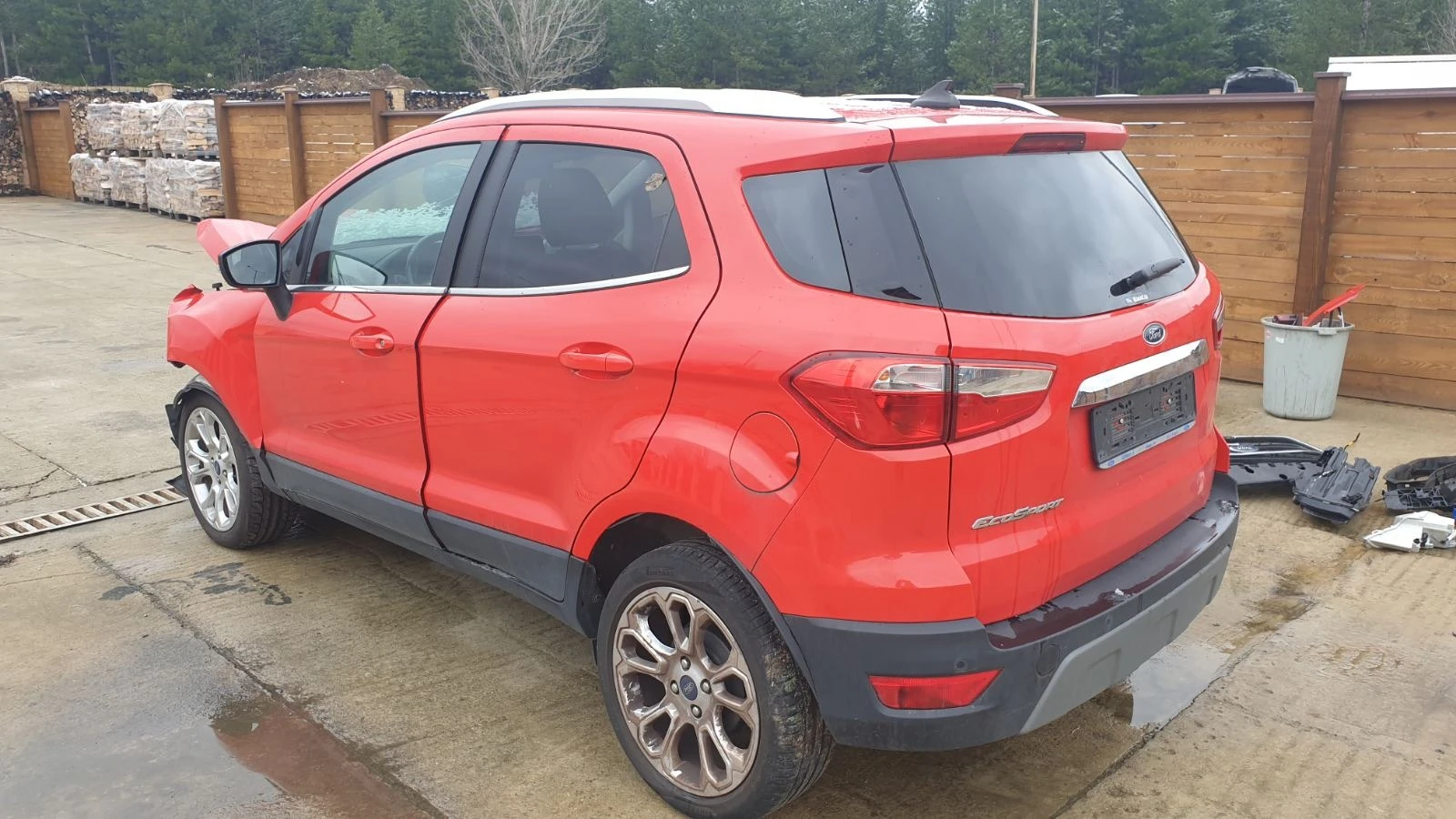 Ford EcoSport  - изображение 4