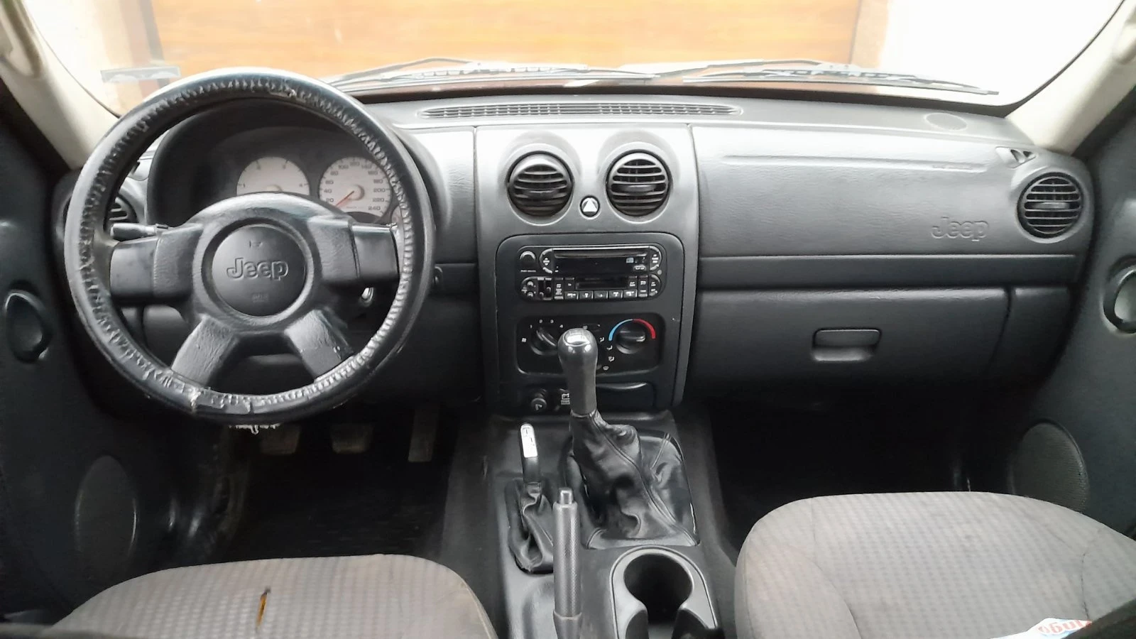 Jeep Cherokee 2.5 CRD | Mobile.bg � ����������� 12