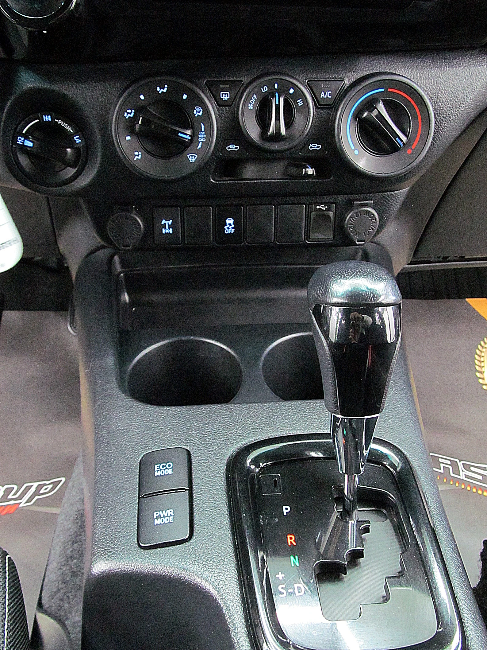 Toyota Hilux 4x4/KAMERA/D4D/    | Mobile.bg   14