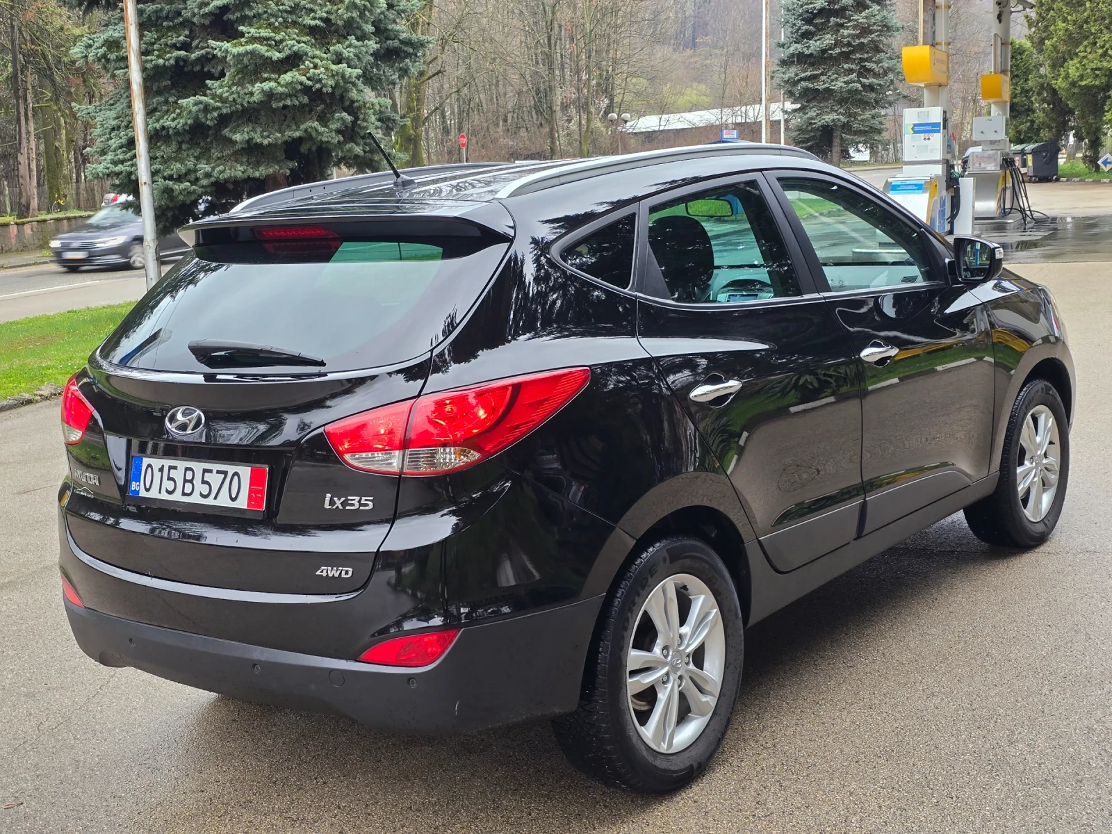 Hyundai IX35 2.0i 4X4 ШВЕЙЦАРИЯ , снимка 5 - Автомобили и джипове - 54108909