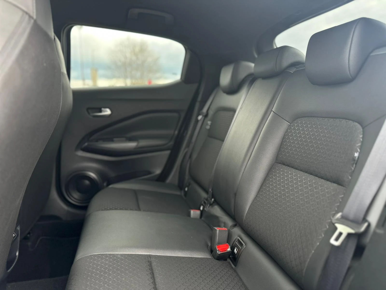 Nissan Juke / N-DESIGN / HYBRID / 61000 KM / TOP / | Mobile.bg � ����������� 11