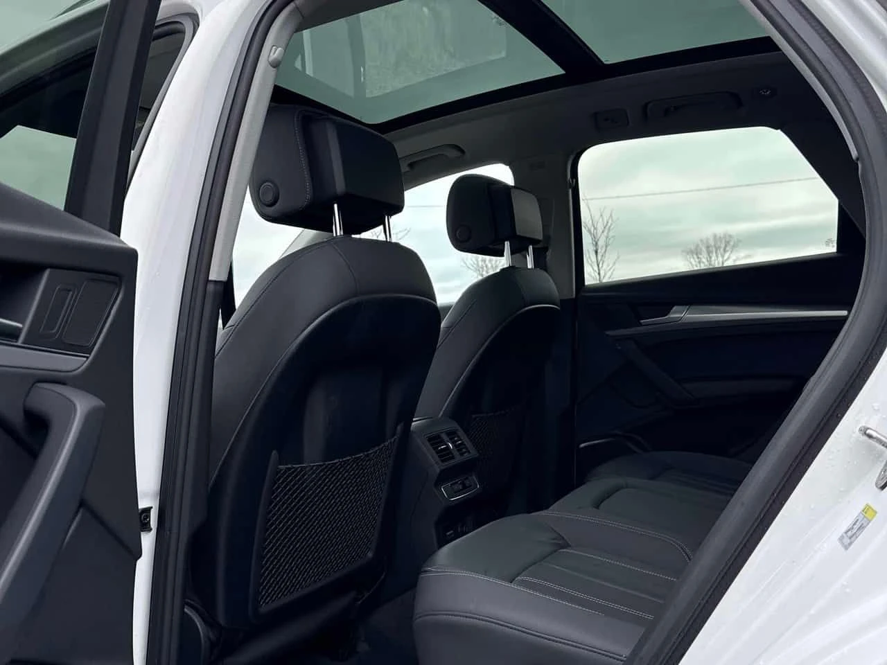 Audi Q5 Progressiv/ПАНОРАМА/ДИСТРОНИК, снимка 10 - Автомобили и джипове - 54384552