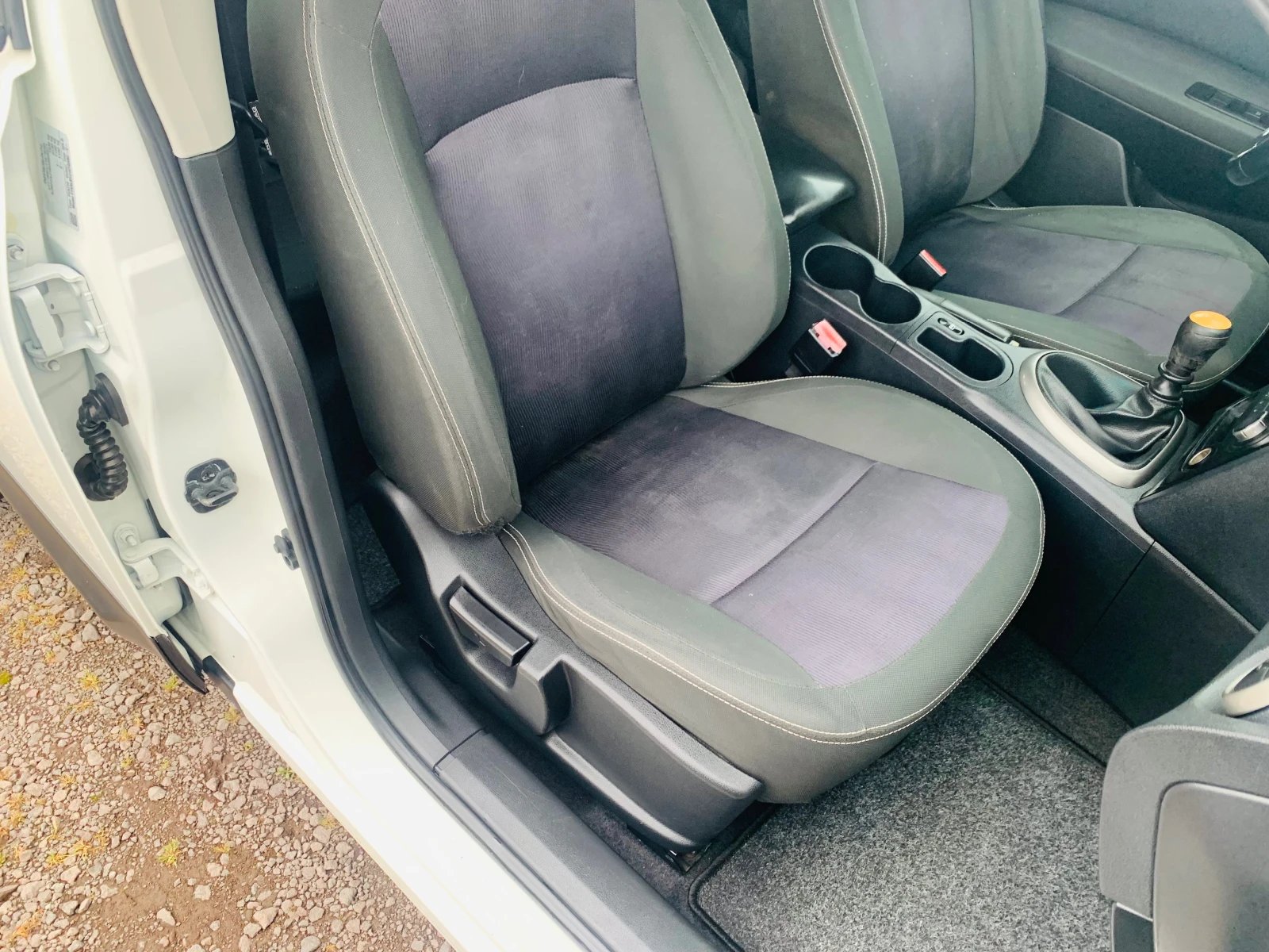 Nissan Qashqai 1.5dci НОВА!!!!, снимка 16 - Автомобили и джипове - 54385262