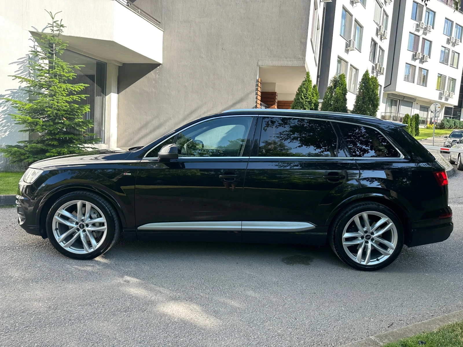 Audi Q7 3.0TDI / S-LINE, снимка 4 - Автомобили и джипове - 55644861