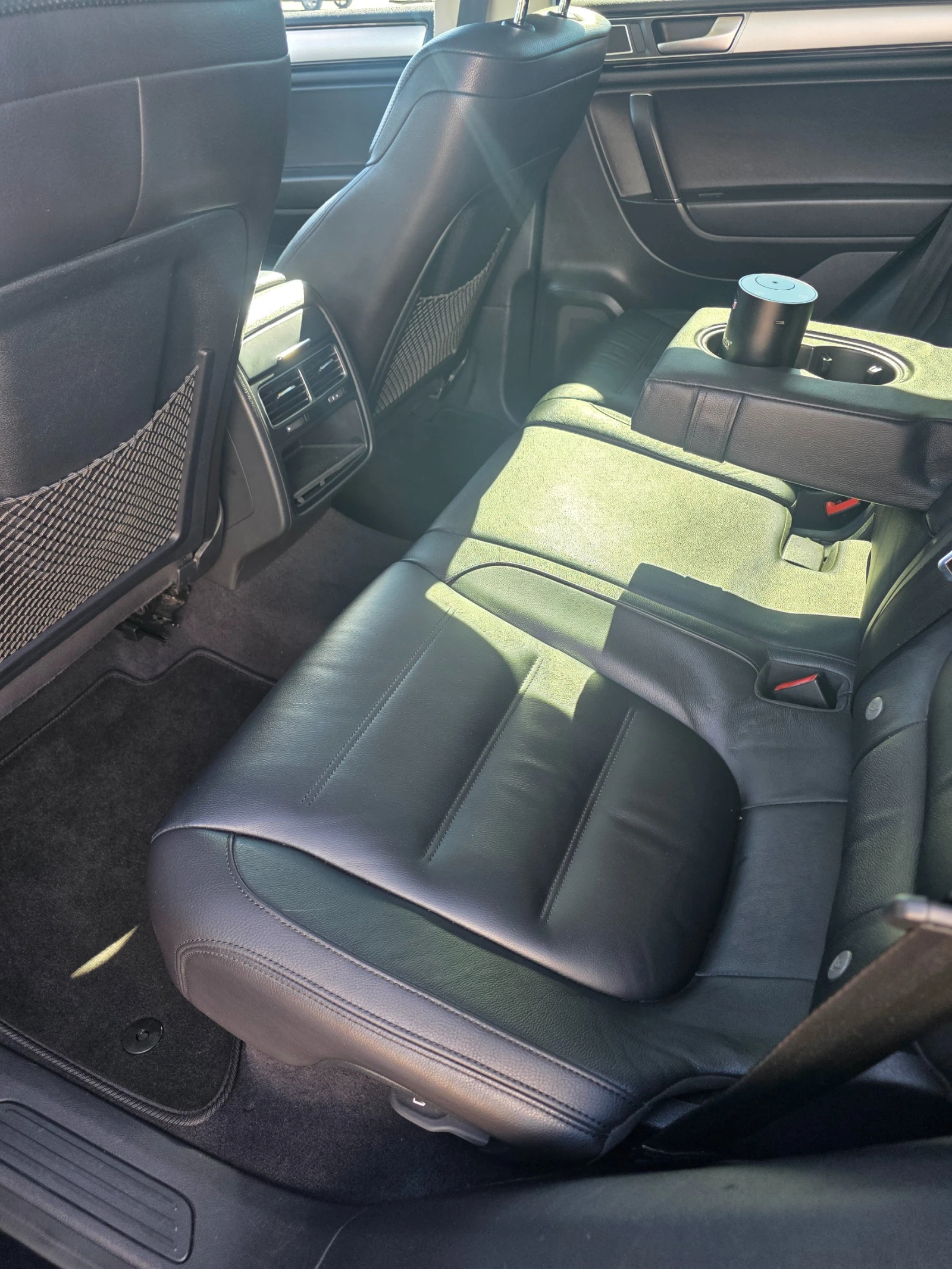 VW Touareg, снимка 13 - Автомобили и джипове - 56337131