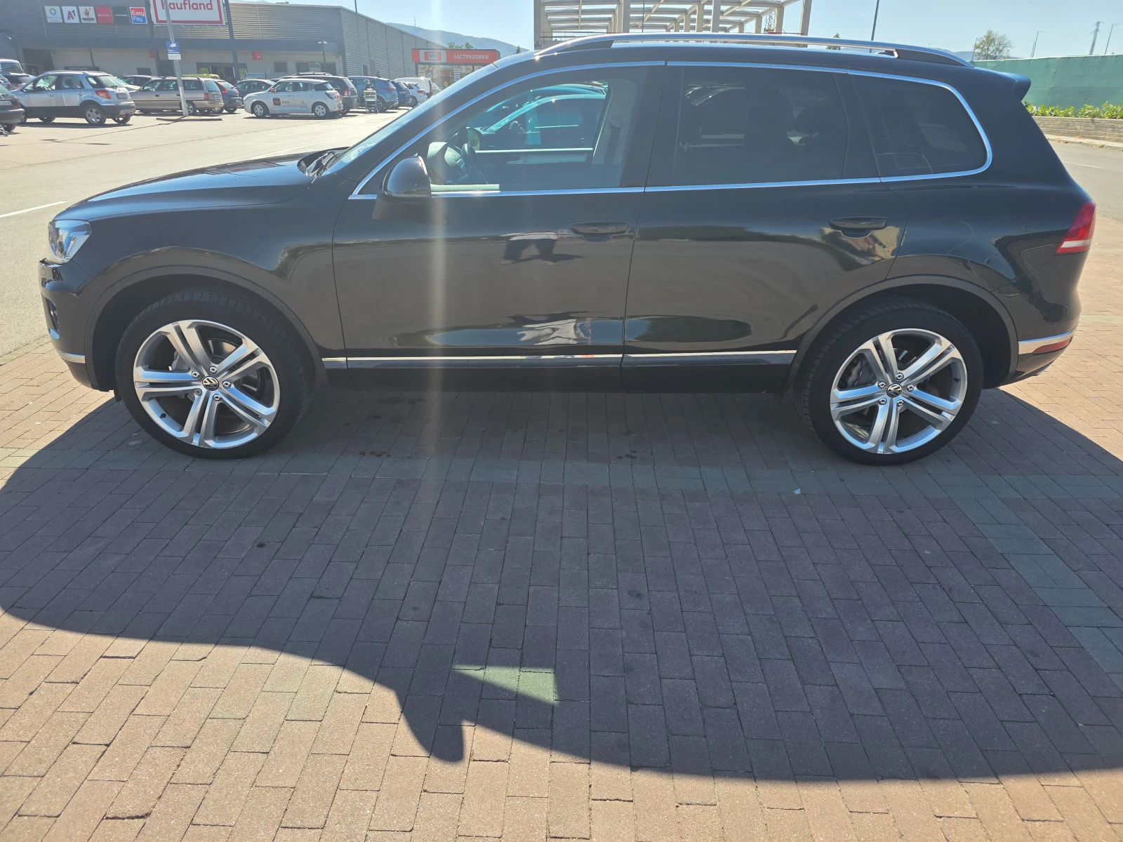 VW Touareg, снимка 7 - Автомобили и джипове - 56337131