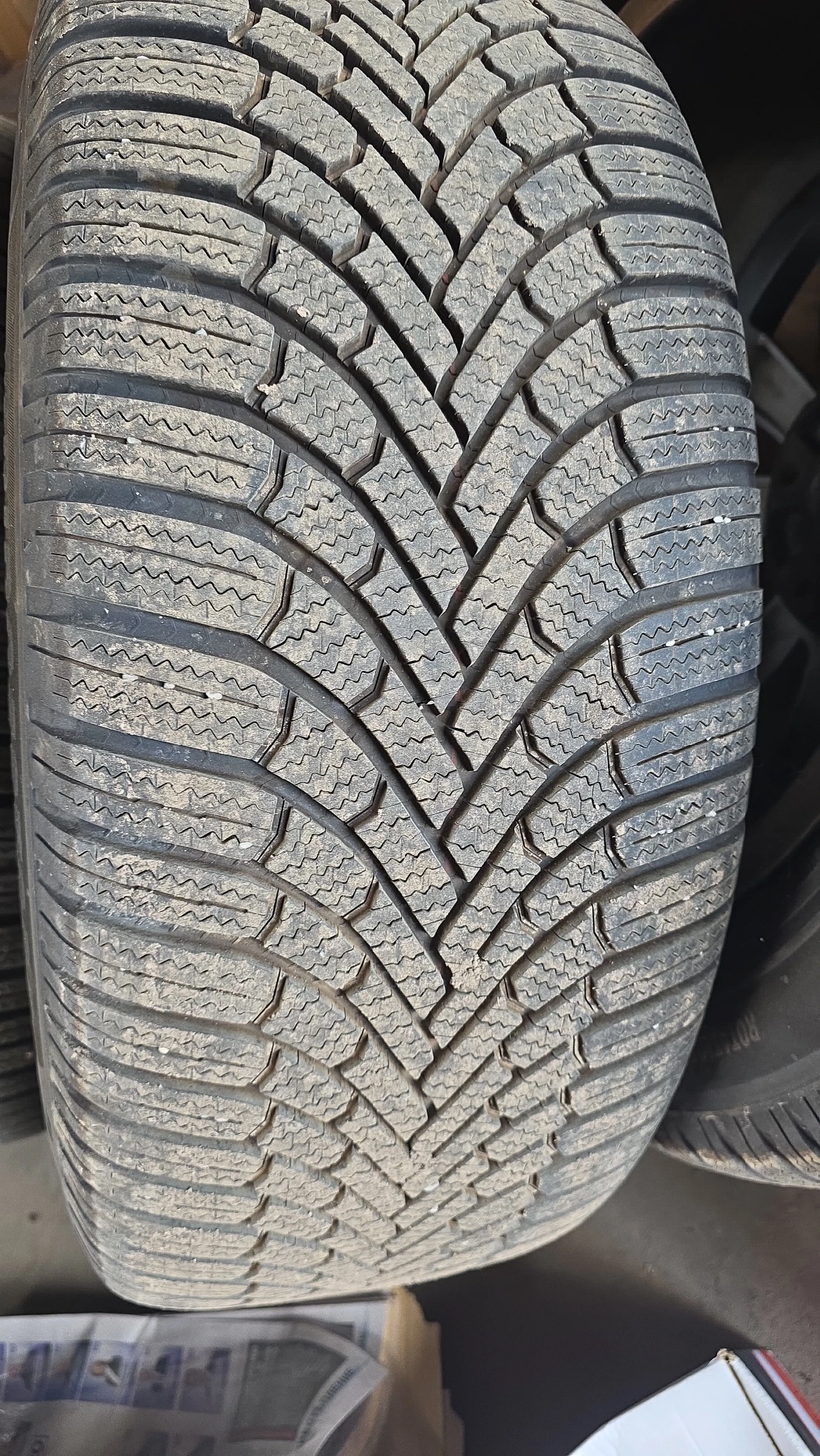 VW Touareg, снимка 15 - Автомобили и джипове - 56337131