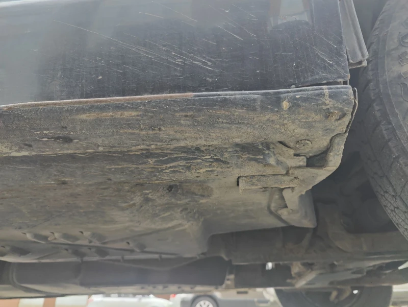 VW T5 1.9 TDI, снимка 11 - Бусове и автобуси - 51773774