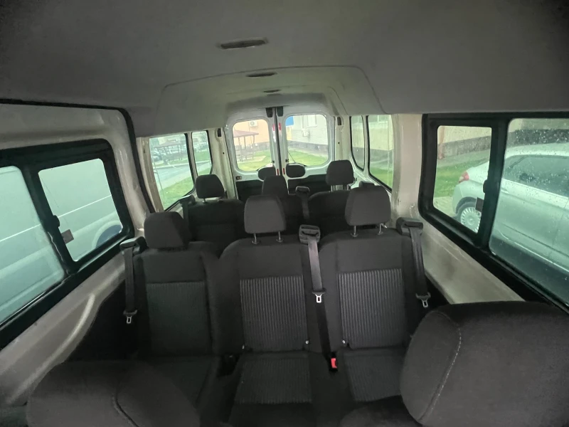 Ford Transit Пътнически, снимка 14 - Бусове и автобуси - 53398917