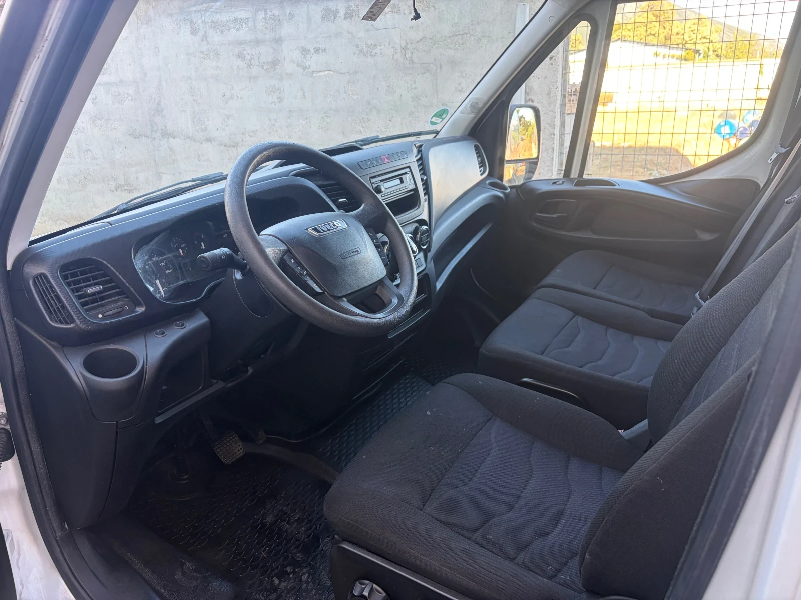 Iveco Daily 35c16 3.5t дв. гума, снимка 7 - Бусове и автобуси - 55953888