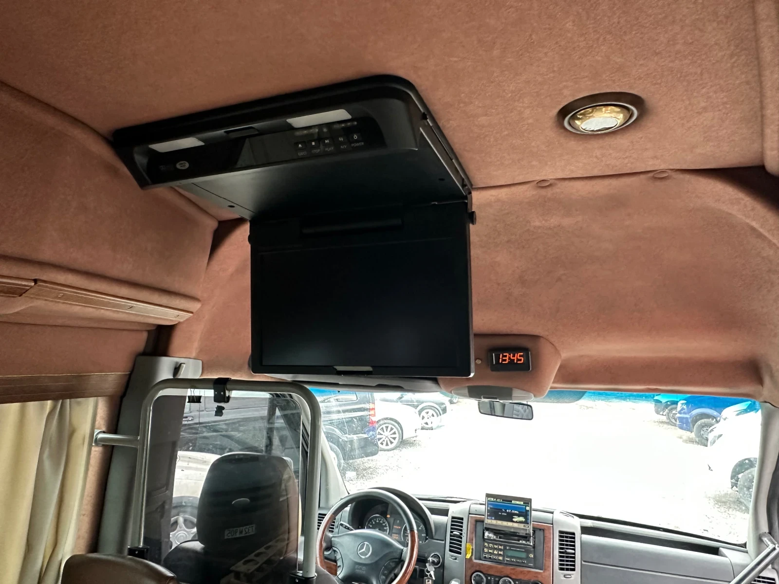 Mercedes-Benz Sprinter 518 CDI VIP, снимка 7 - Бусове и автобуси - 56233435