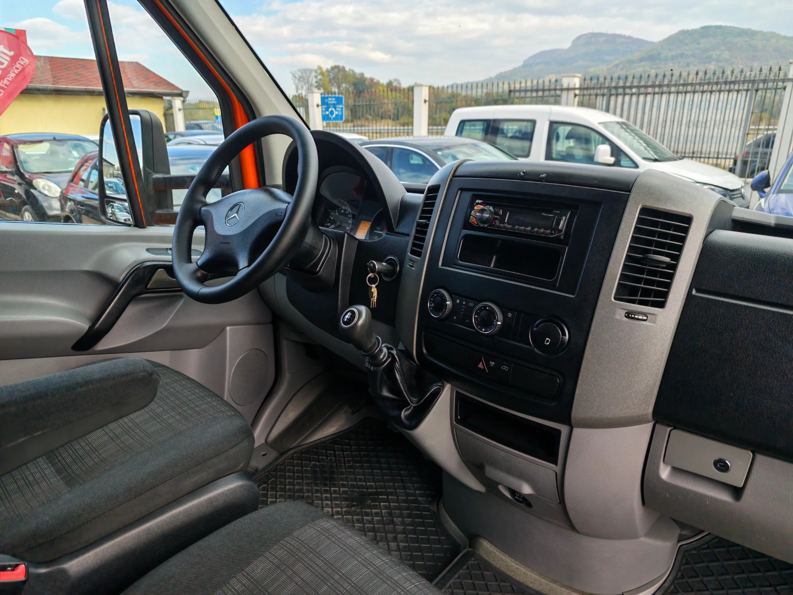 Mercedes-Benz Sprinter 519 3.0 ����� ������ | Mobile.bg � ����������� 13
