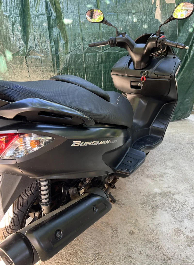 Suzuki Burgman 200i, снимка 11 - Мотоциклети и мототехника - 52978704