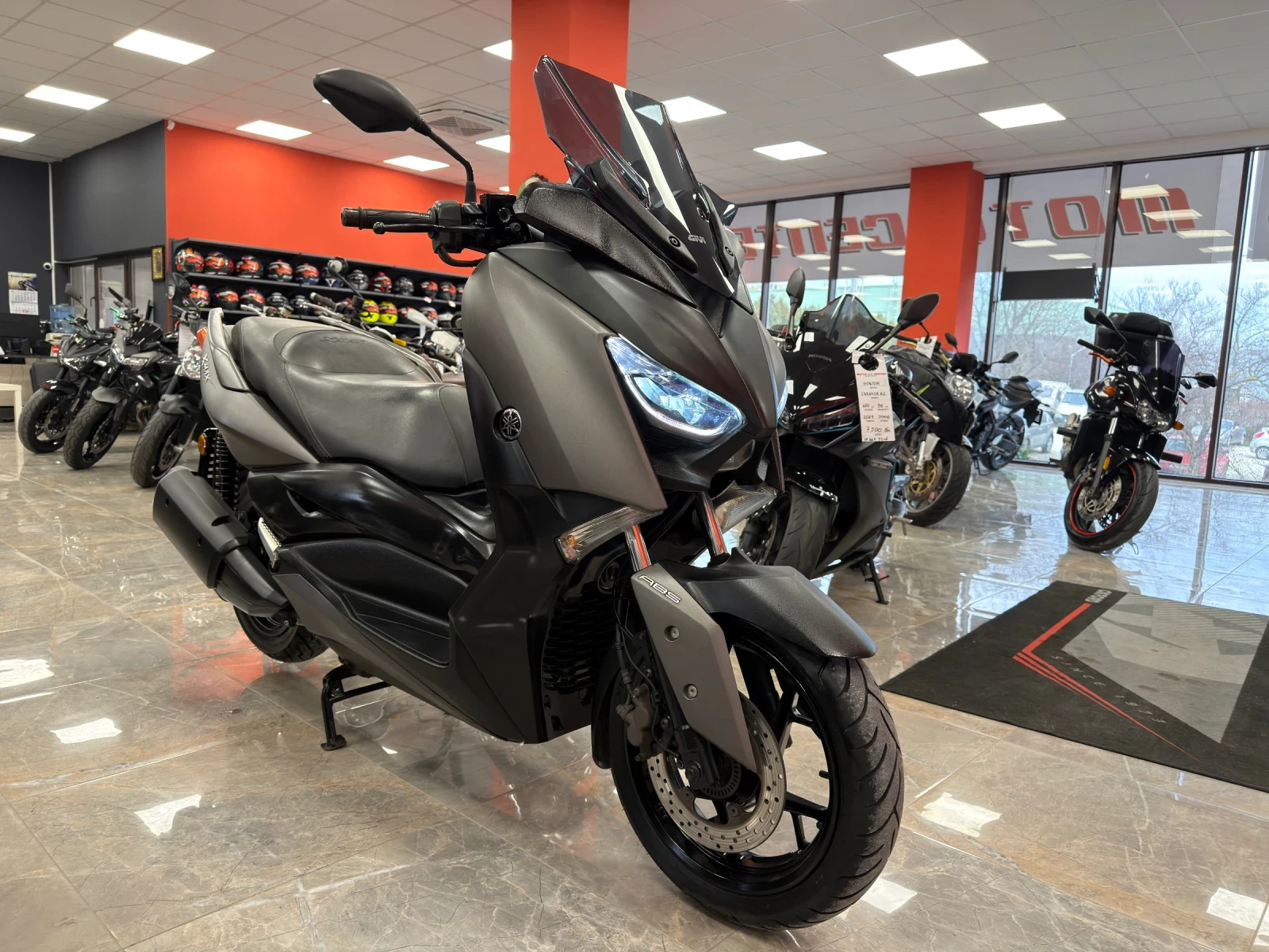 Yamaha X-max 300ABS TC - изображение 2