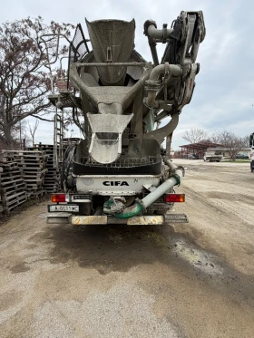 Бетон помпа Iveco Astra HD7/450K, снимка 2 - Индустриална техника - 53652306