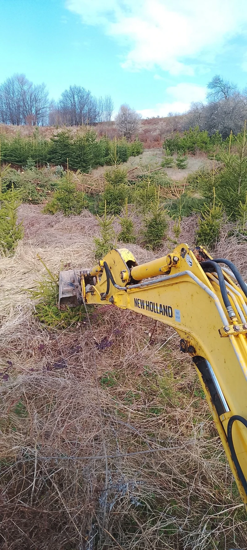 Багер New Holland Е18SR, снимка 4 - Индустриална техника - 52080182