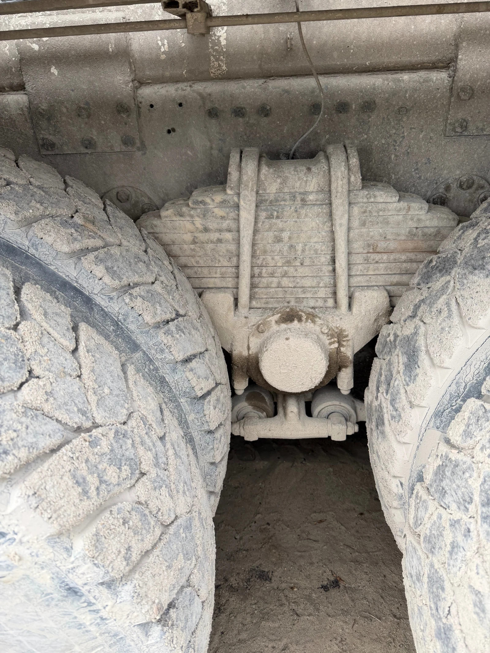 Бетон помпа Iveco Astra HD7/450K - изображение 6