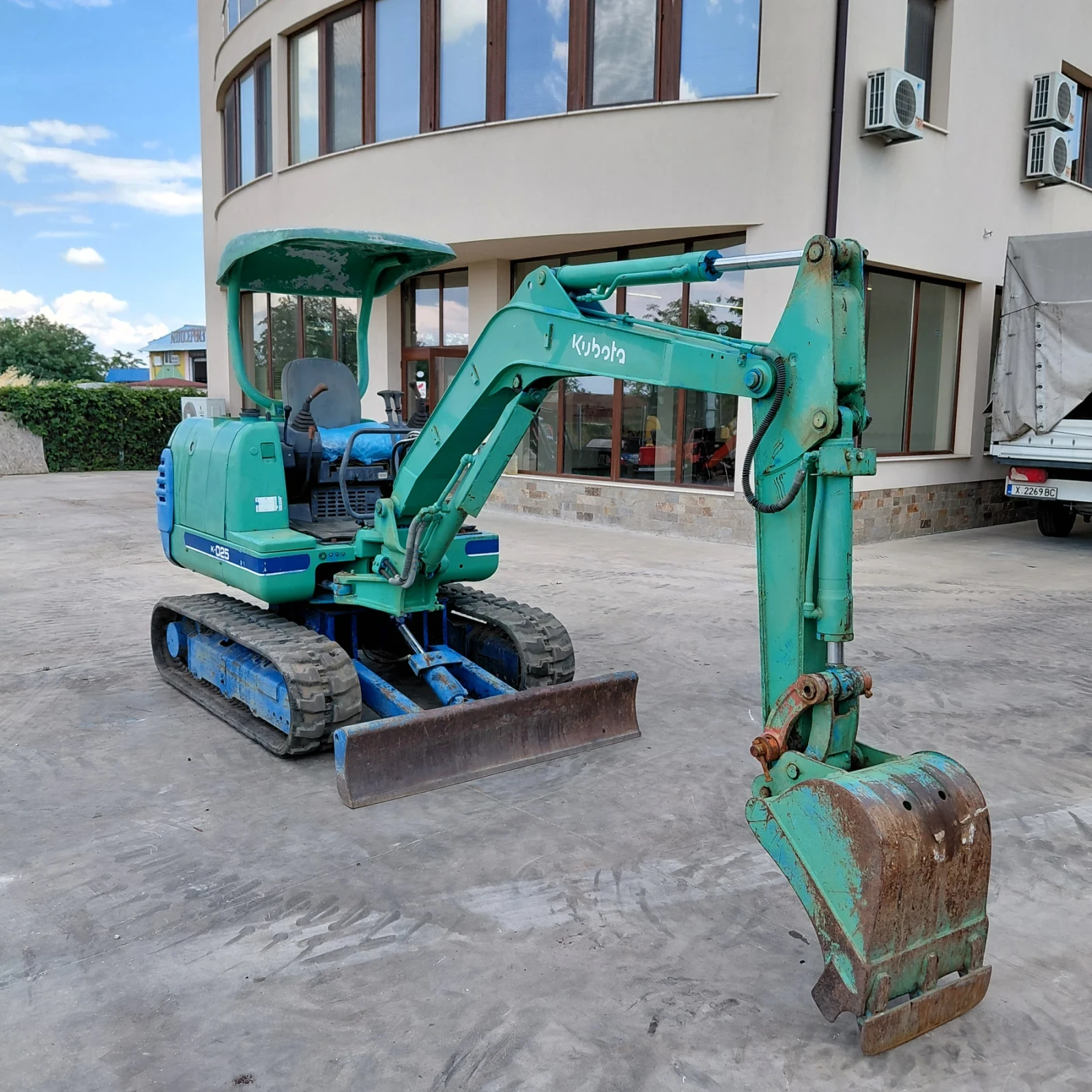 Багер Kubota K-025 * 550 МОТОЧАСА * КАТО НОВ * , снимка 7 - Индустриална техника - 54162296