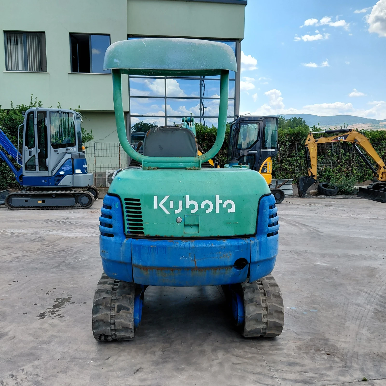 Багер Kubota K-025 * 550 МОТОЧАСА * КАТО НОВ * , снимка 4 - Индустриална техника - 54162296