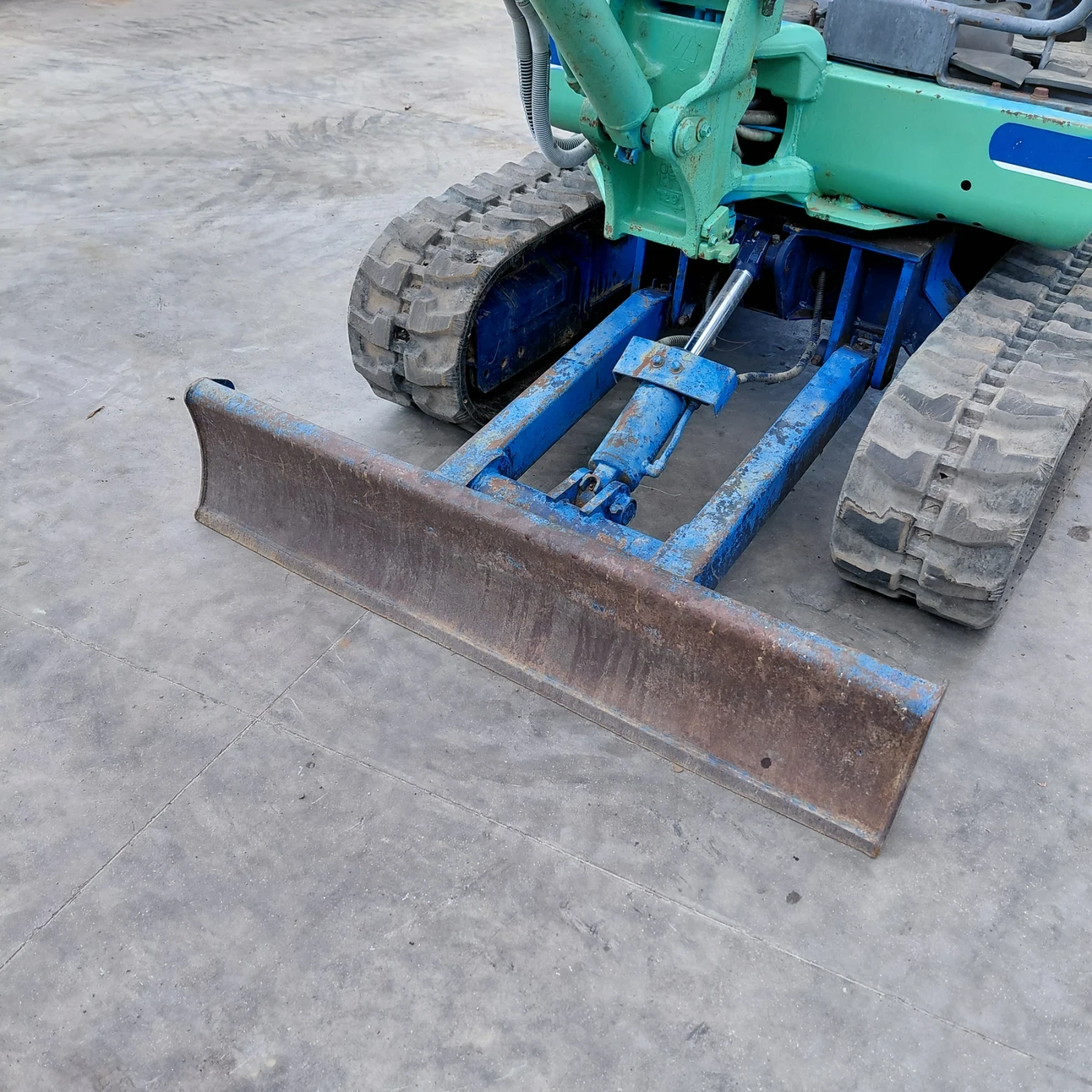 Багер Kubota K-025 * 550 МОТОЧАСА * КАТО НОВ * , снимка 9 - Индустриална техника - 54162296