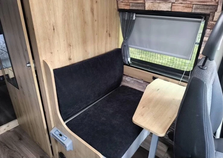 Кемпер Fiat Ducato 2.3 ТОП СЪСТОЯНИЕ, снимка 15 - Каравани и кемпери - 54137813