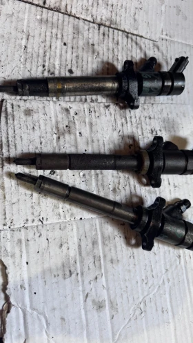        Citroen , Peugeot , Ford , Mazda , Volvo - 0445110188