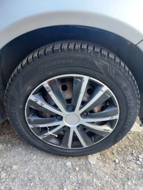 Toyota Yaris, снимка 5