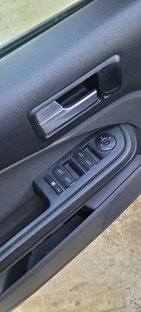 Ford C-max Ghia 1.6 TDCI 109 �.� | Mobile.bg � ����� ������ 10