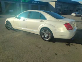 Mercedes-Benz S 550 W221 - изображение 1