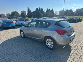 Opel Astra, снимка 4 - Автомобили и джипове - 53683530