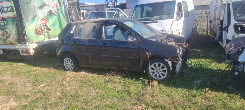 VW Polo, снимка 1 - Автомобили и джипове - 47326998