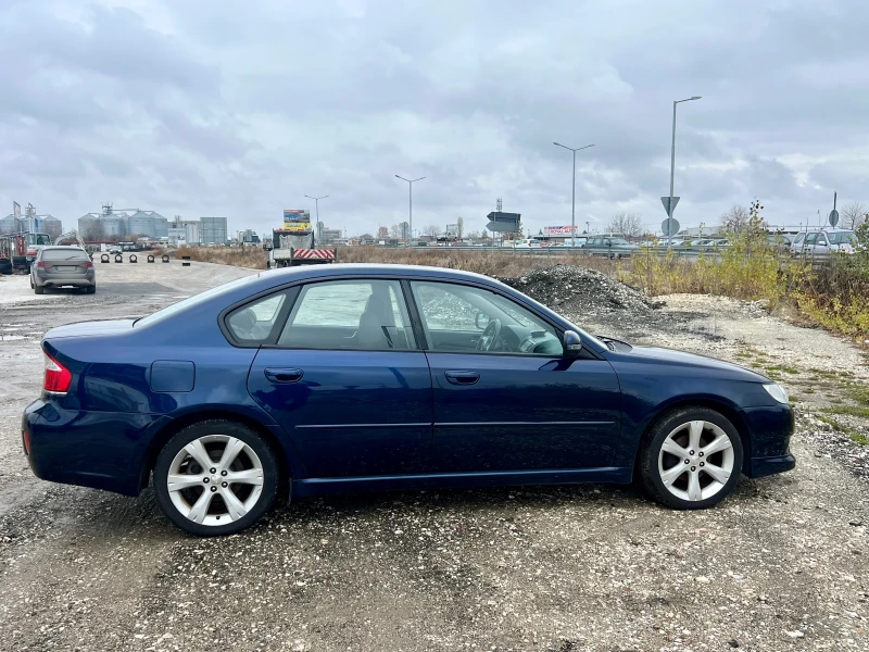 Subaru Legacy 2.0 R БЕНЗИН, снимка 8 - Автомобили и джипове - 48213147