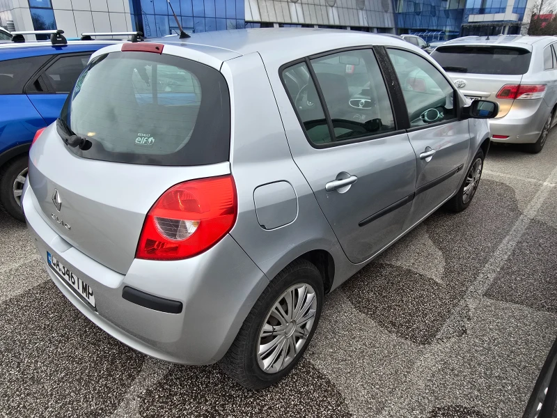 Renault Clio, снимка 9 - Автомобили и джипове - 48472421