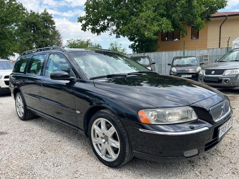 Volvo V70 2.5Т* AWD* АВТОМАТИК* КОЖА* , снимка 3 - Автомобили и джипове - 48771046