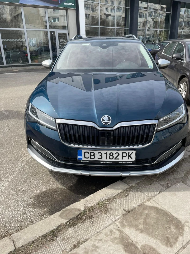 Skoda Superb Scout, снимка 5 - Автомобили и джипове - 49497380