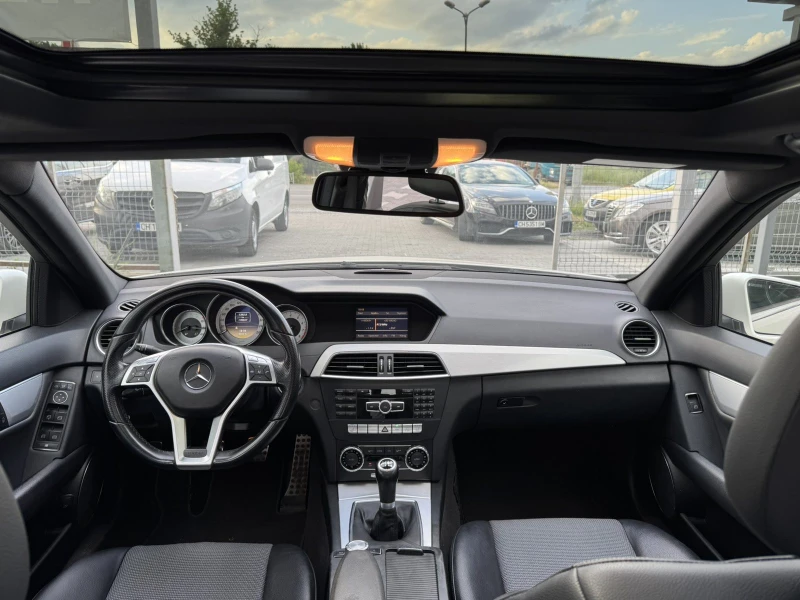 Mercedes-Benz C 180 AMG-PANO-REAL KM, снимка 11 - Автомобили и джипове - 50671314