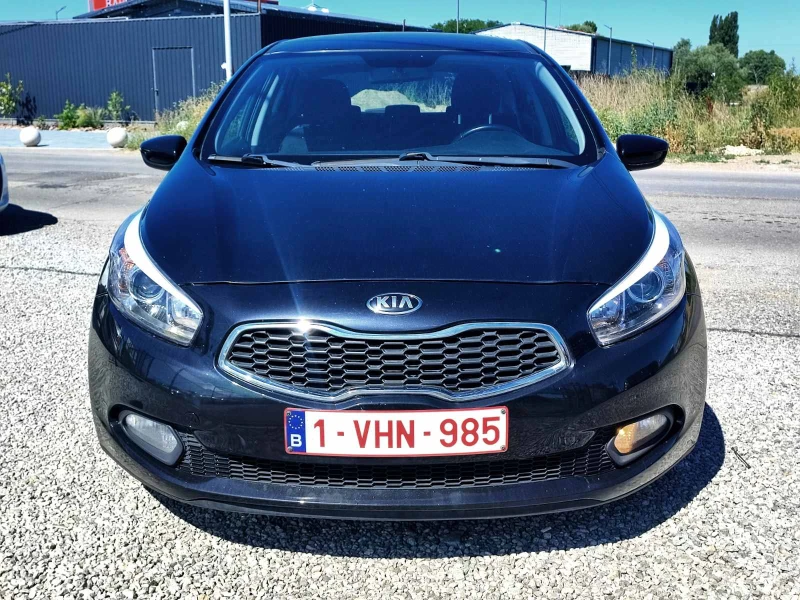 Kia Ceed 1.4CRDI* 90к.с.* EURO 5B, снимка 8 - Автомобили и джипове - 52077354