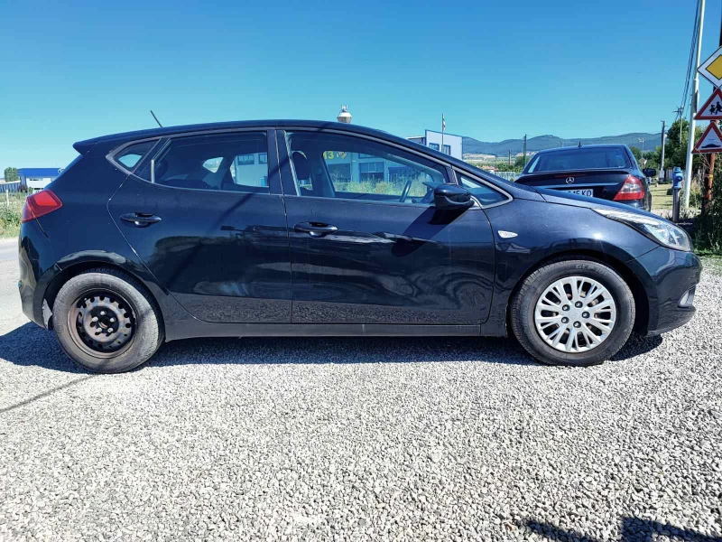 Kia Ceed 1.4CRDI* 90к.с.* EURO 5B, снимка 6 - Автомобили и джипове - 52077354