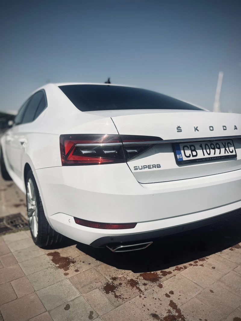 Skoda Superb, снимка 5 - Автомобили и джипове - 52642288