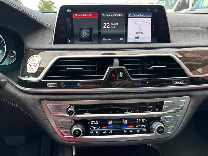 BMW 730 FULL X-DRIVE , снимка 11 - Автомобили и джипове - 51457916