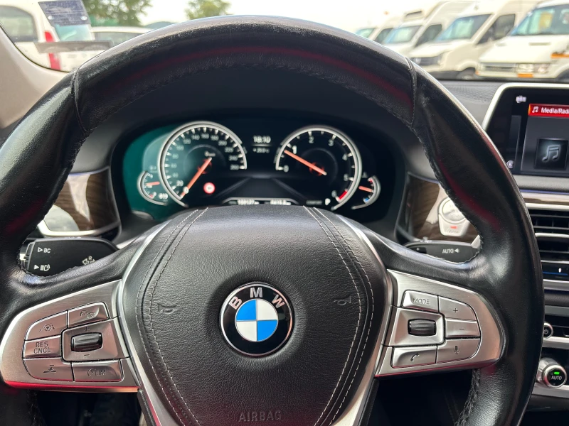 BMW 730 FULL X-DRIVE , снимка 13 - Автомобили и джипове - 51457916