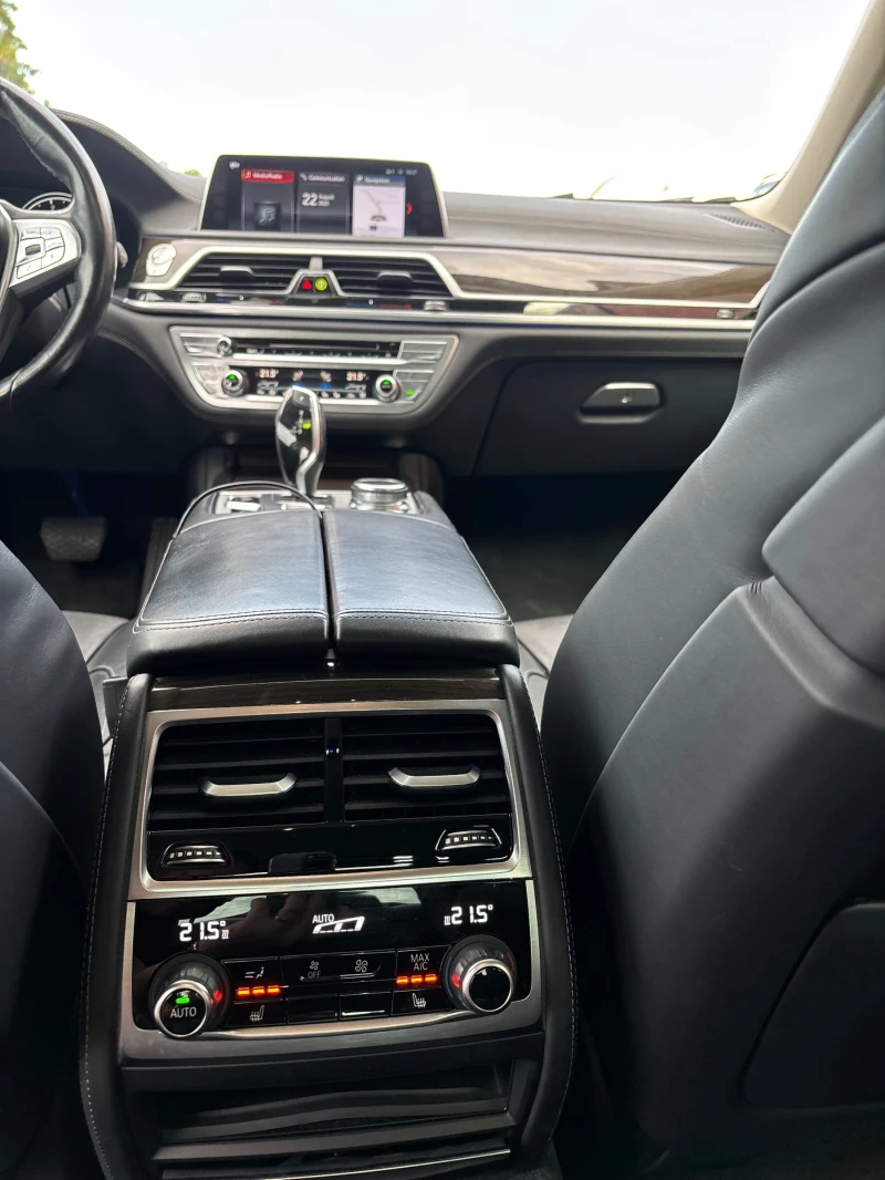 BMW 730 FULL X-DRIVE , снимка 9 - Автомобили и джипове - 51457916