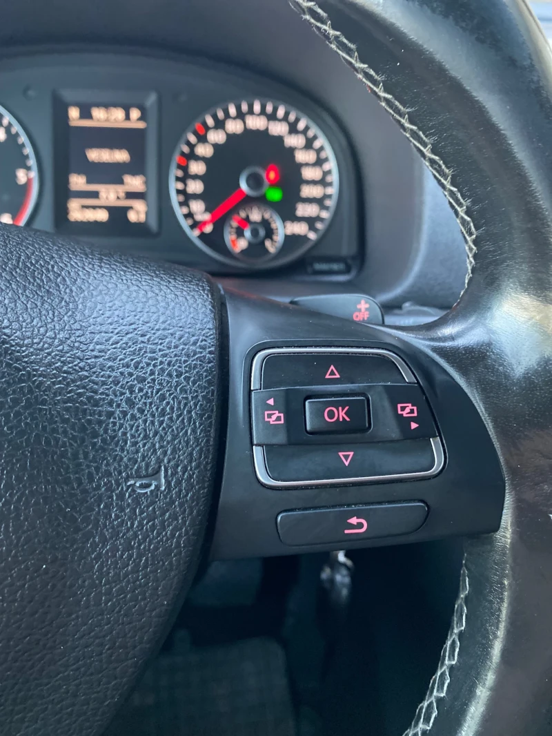 VW Caddy Edition 30, снимка 12 - Автомобили и джипове - 52752729