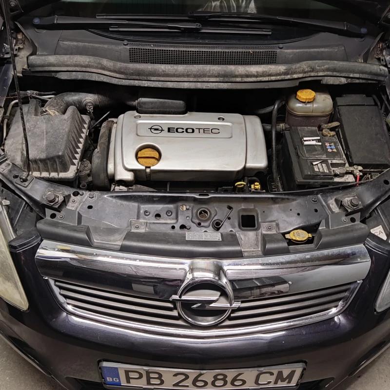 Opel Zafira, снимка 2 - Автомобили и джипове - 52867812