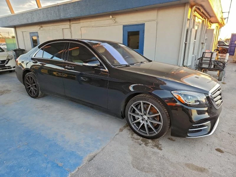 Mercedes-Benz S 560 4.0L 8 Rear-wheel drive, снимка 7 - Автомобили и джипове - 53224601