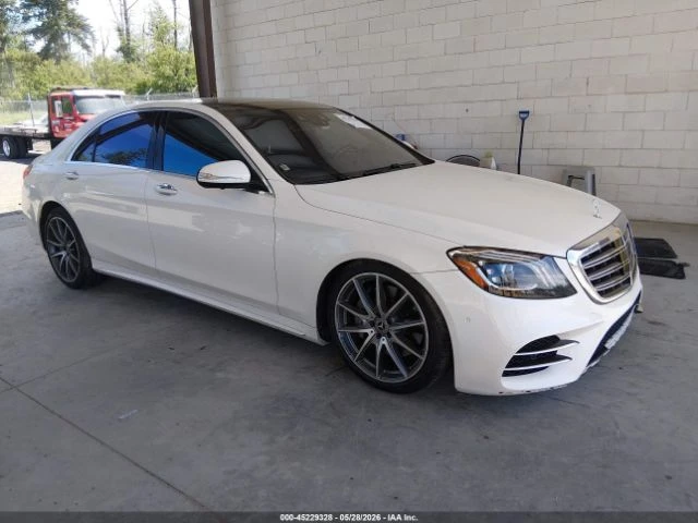 Mercedes-Benz S 560 AMG* 4MATIC* ПОДГРЕВ* ОБДУХВАНЕ* ПАНОРАМА* МАСАЖИ*